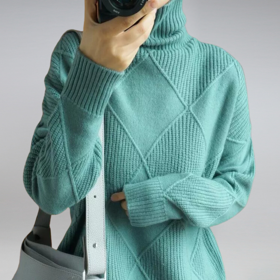 Jasiline | Luxe turtleneck