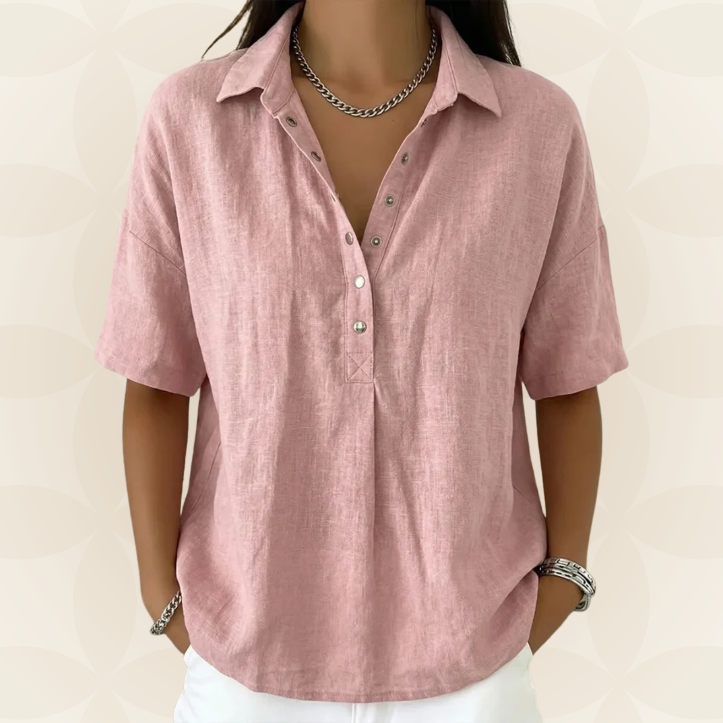 Sonja - Blouse with collar and button detail