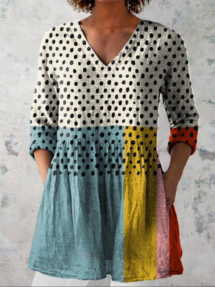 Freuchie | Geometric Dot V-Neck Shirt