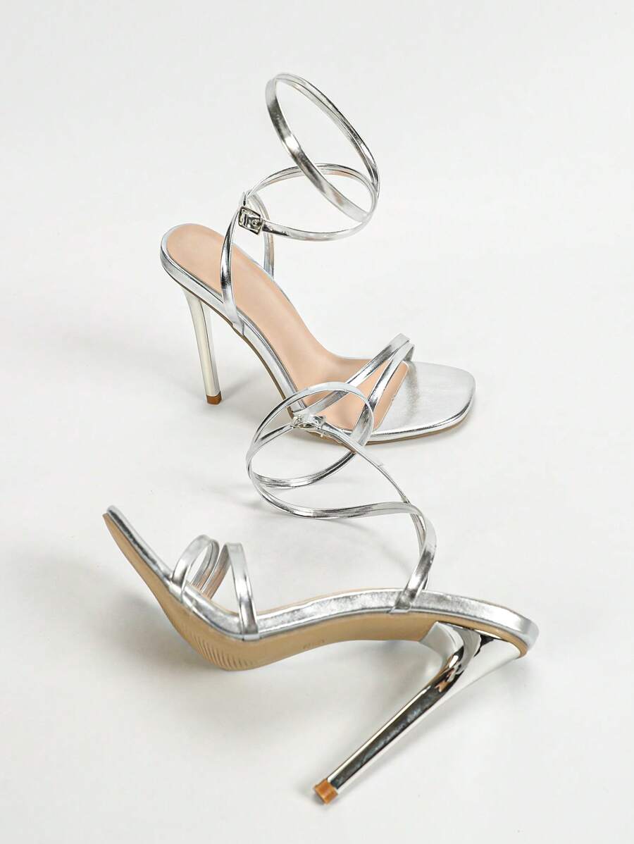 High heeled pumps
