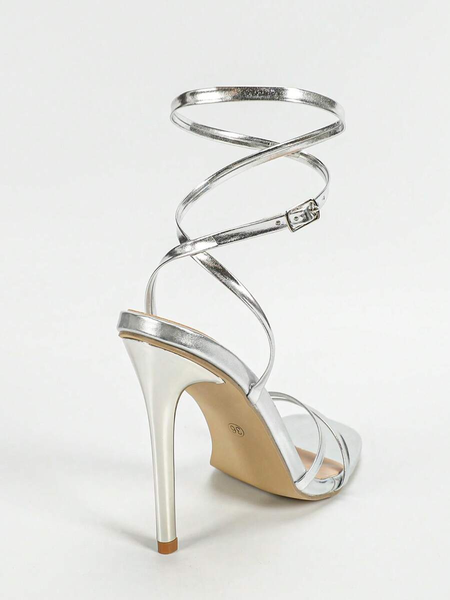 High heeled pumps