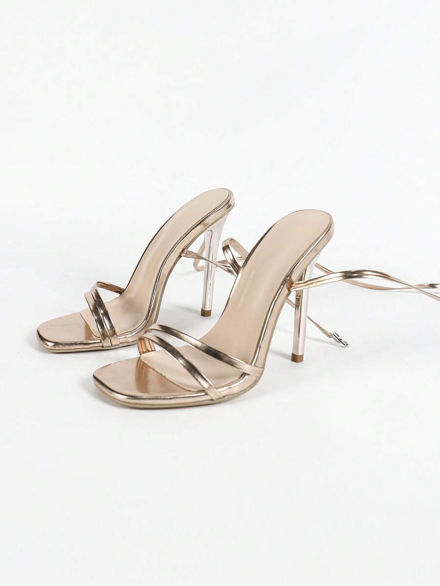 High heeled pumps