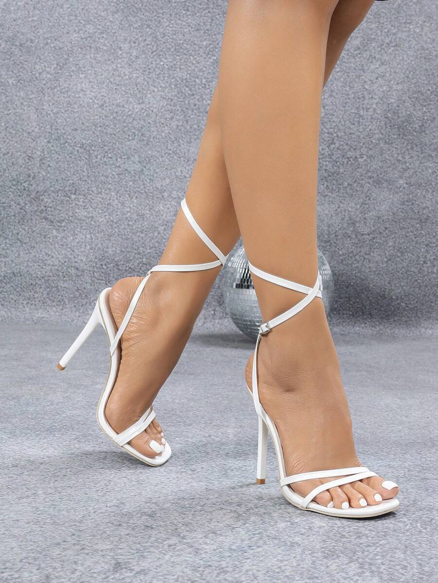 High heeled pumps