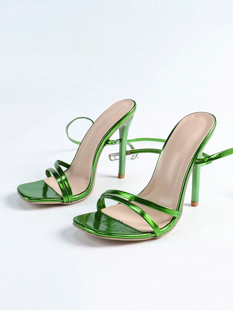High heeled pumps