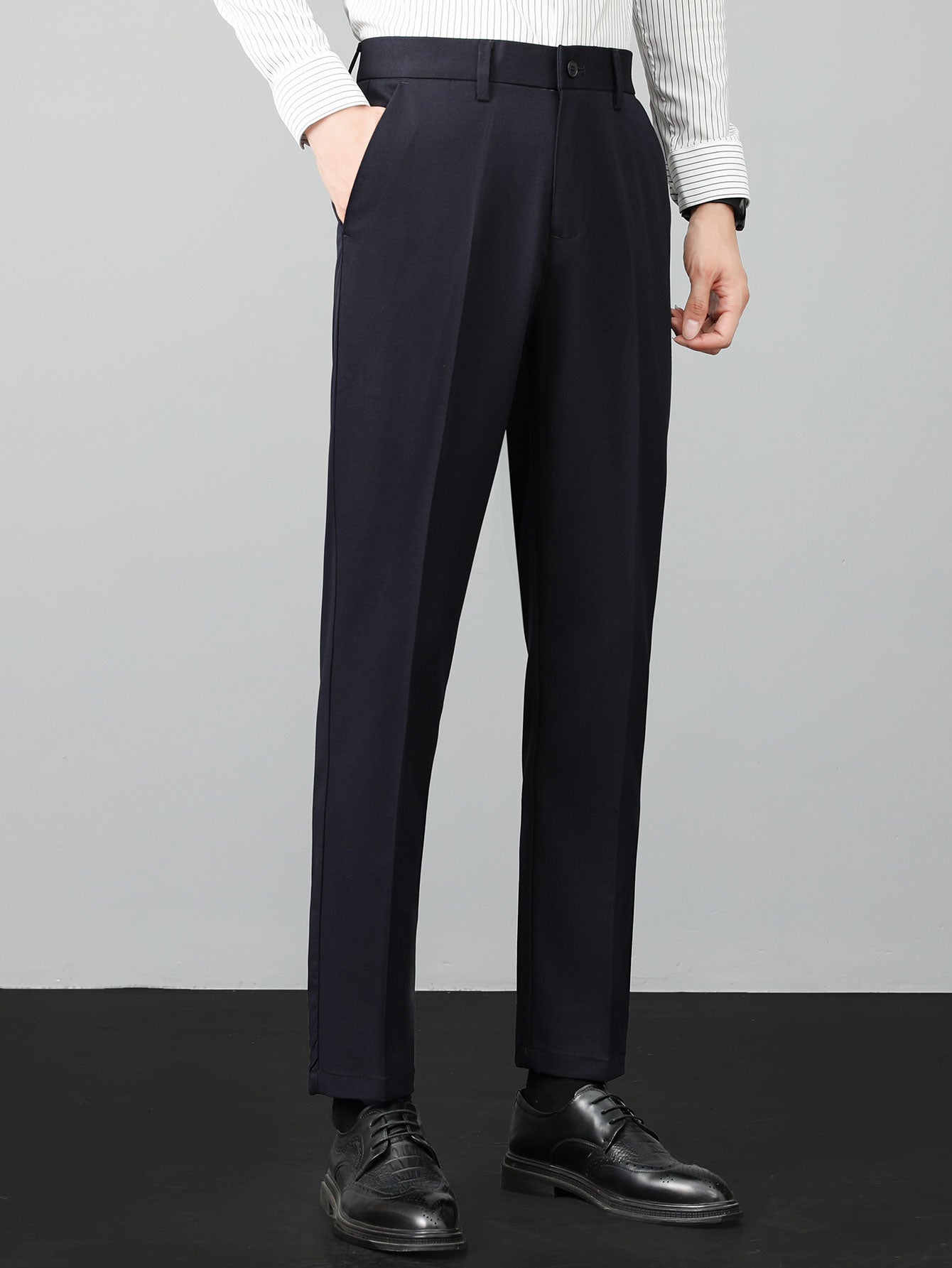 Contrast Textured Knit Polo & Slim Fit Tapered Trousers