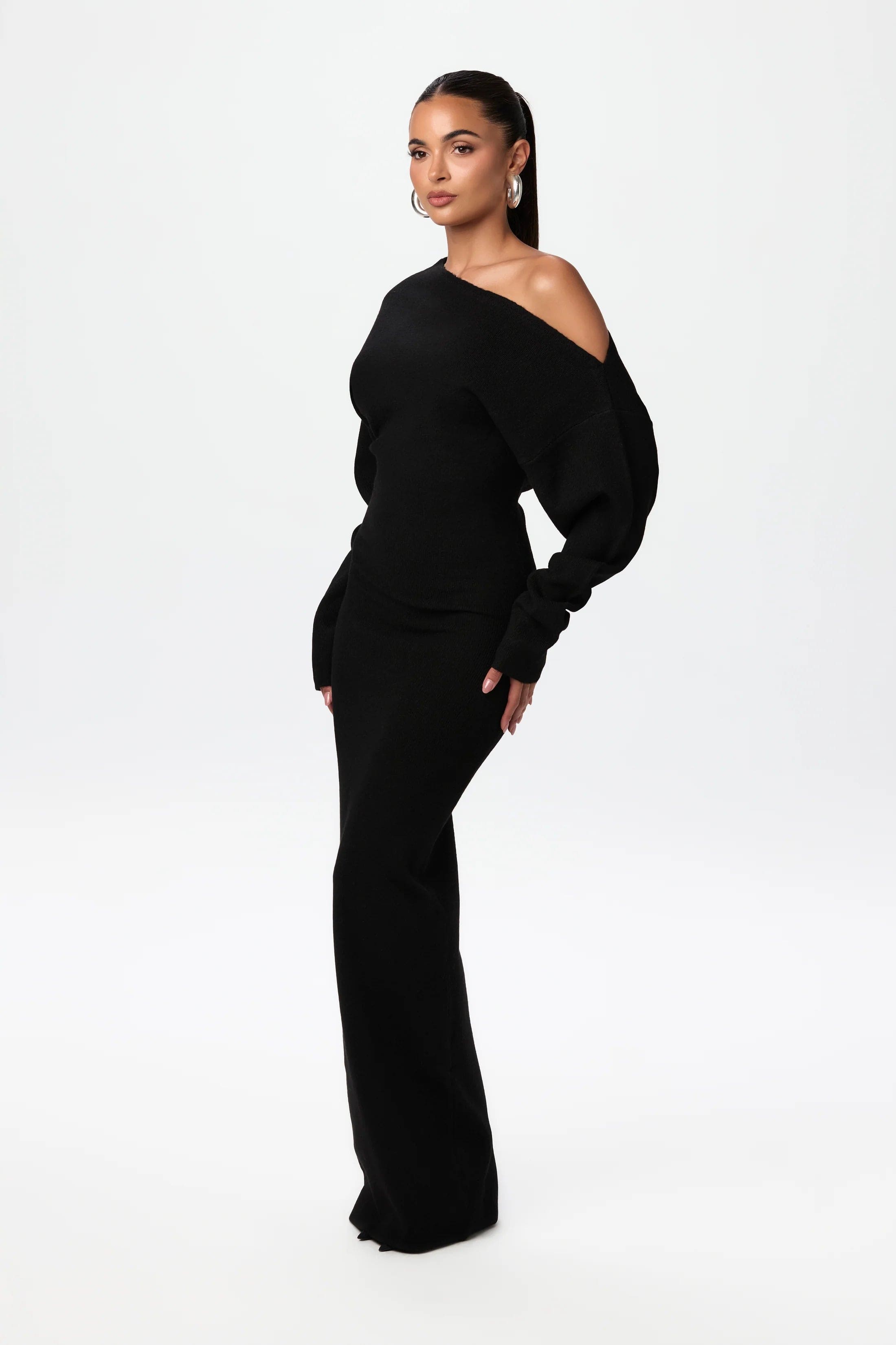Off-Shoulder Maxi Dress