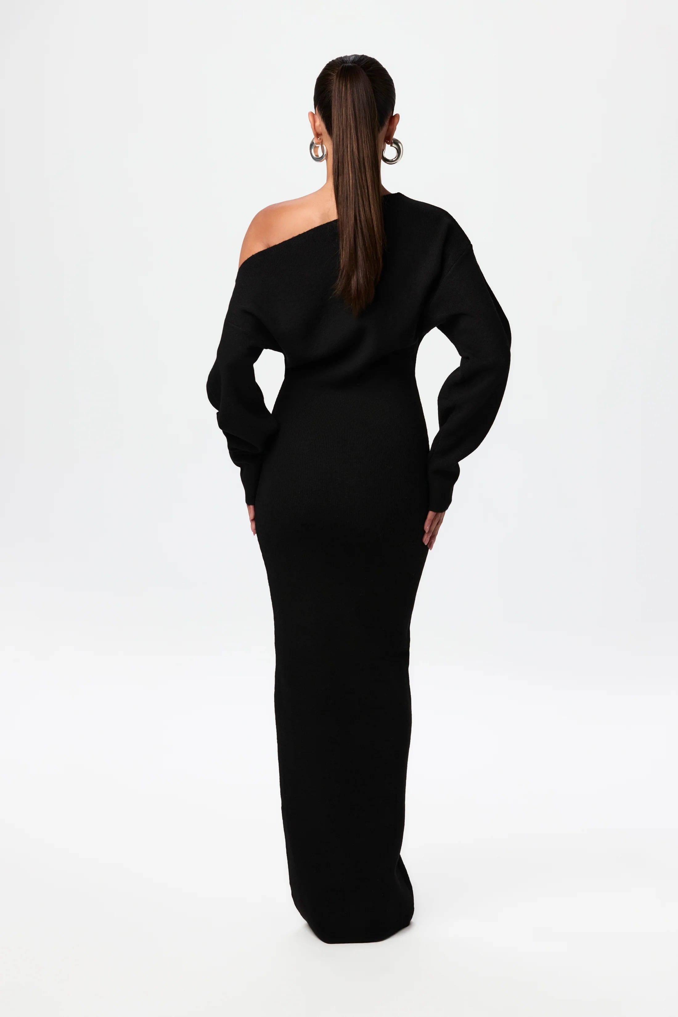 Off-Shoulder Maxi Dress
