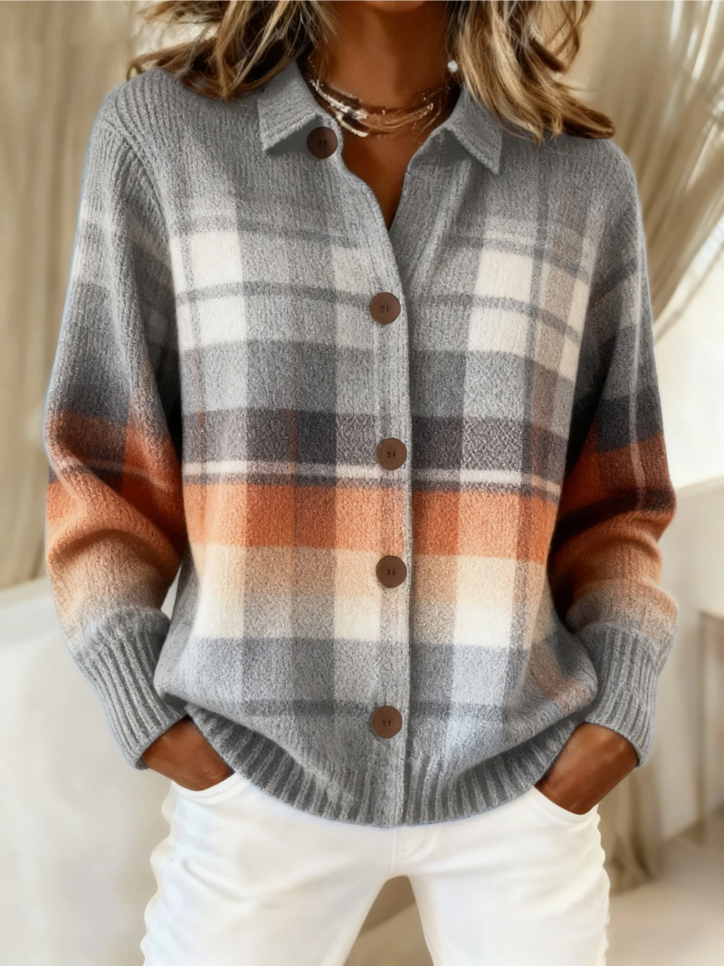Fenra | Modern Blouse with Checkered Design