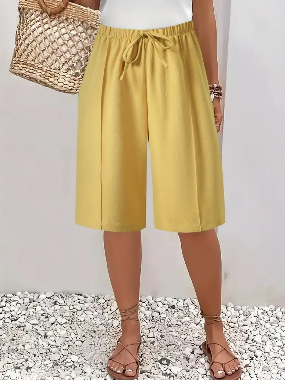 Lina Elegant Comfort Shorts – Yellow