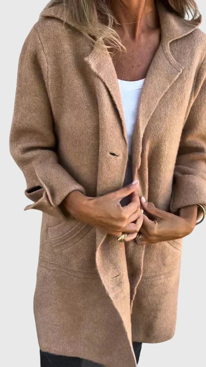 Lisa - Blazer with Buttons