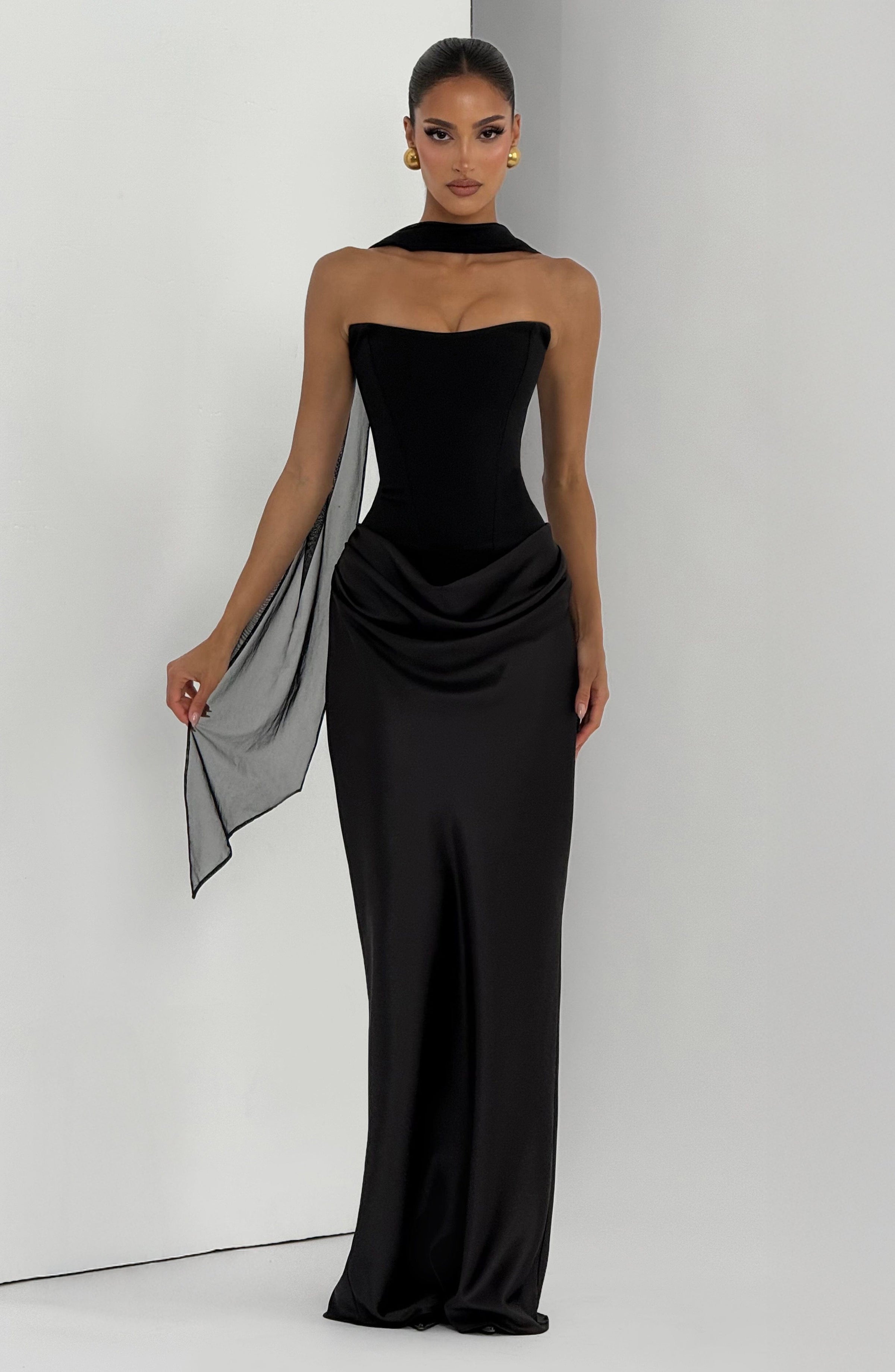 Avery Maxi Dress - Black